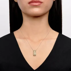 Simon G. Pendant Necklace in 18k Gold with Diamonds Fashion
